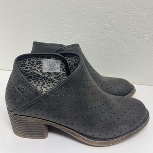 Billabong ankle boot